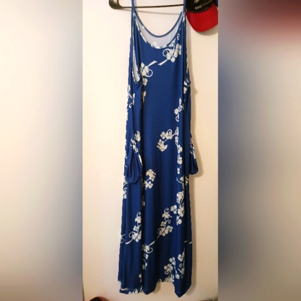 Long Dress.